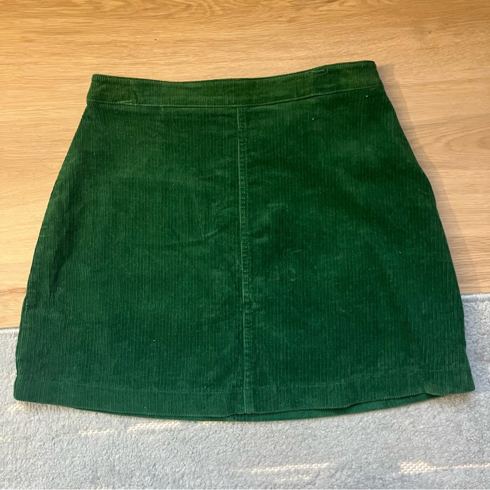 Forever 21 green corduroy mini skirt